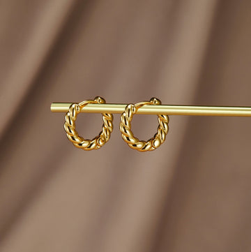 Layla Gold Twist Earrings – Noor & Rose