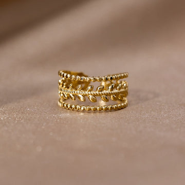 Marissa Layered Gold Leaf Ring – Noor & Rose